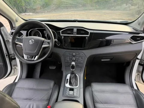 MG GS