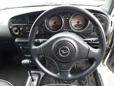 Daihatsu Mira Gino