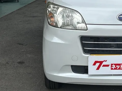 Subaru Lucra