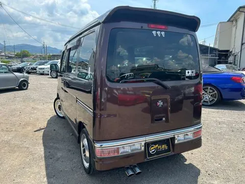 Daihatsu Atrai Wagon