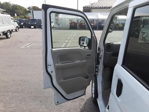 Nissan Clipper