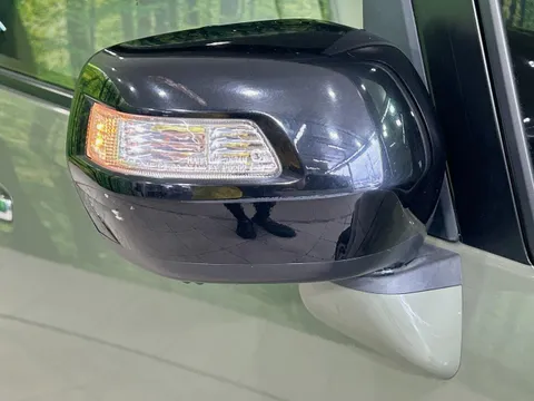 Honda N-BOX Slash