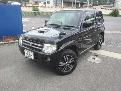 Mitsubishi Pajero Mini