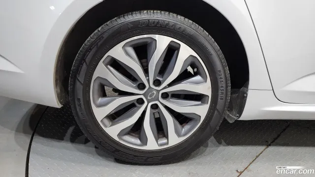 Renault Talisman (SM6)