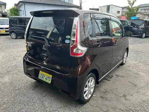 Mitsubishi eK Custom