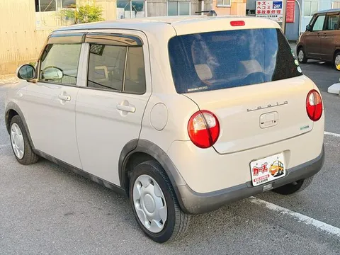 Suzuki Alto Lapin
