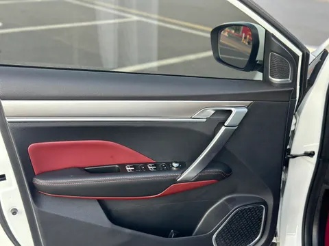 Geely Coolray (Binyue)