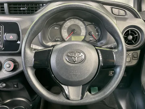 Toyota Yaris (Vitz)