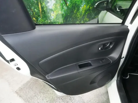 Toyota Yaris (Vitz)