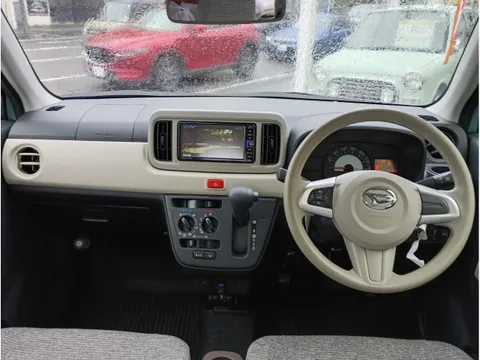 Daihatsu Mira Tocot