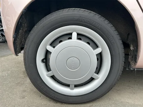Daihatsu Mira Tocot