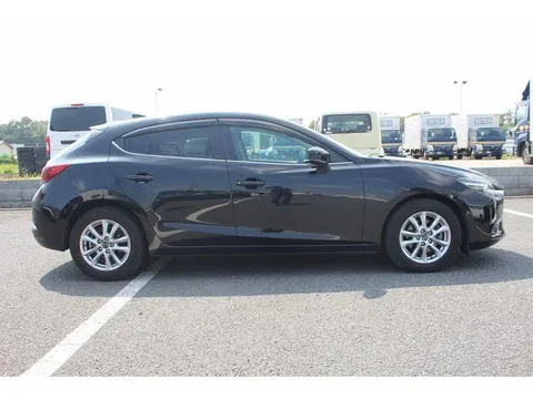 Mazda Axela Sport