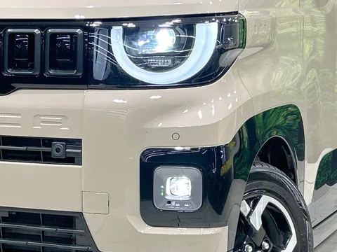 Mitsubishi Delica Mini