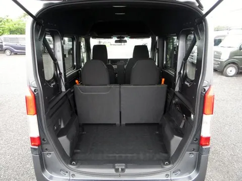 Honda N-VAN Plus Style