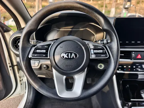 Kia Cerato (K3)