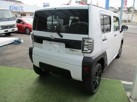 Daihatsu Taft