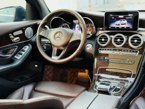 Mercedes-Benz Mercedes-Benz GLC