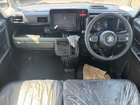 Suzuki Spacia Gear