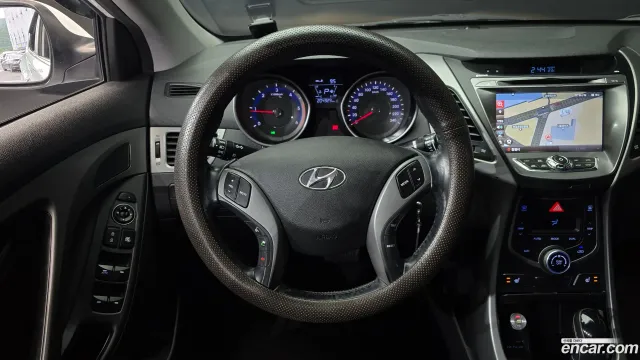 Hyundai Elantra (Avante)