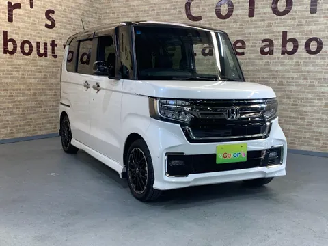 Honda N-BOX Custom