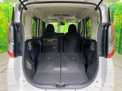 Mitsubishi eK X Space