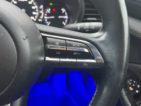 Mazda MAZDA3 Fastback