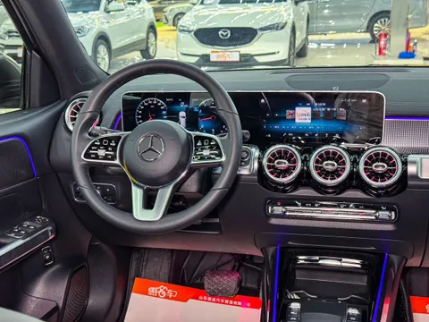 Mercedes-Benz GLB-Class