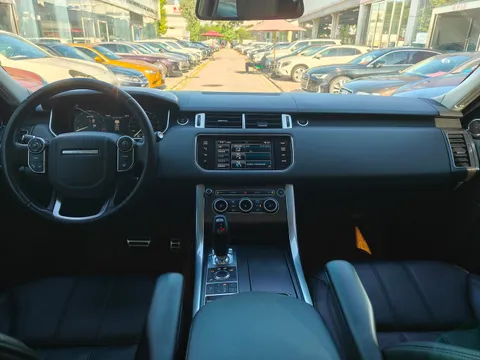 Land Rover