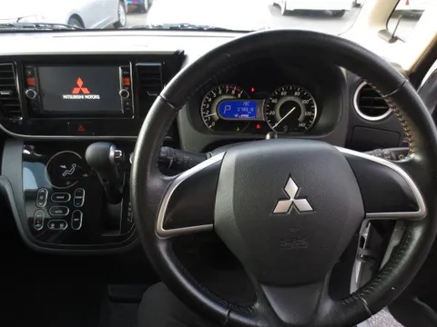 Mitsubishi eK Space Custom