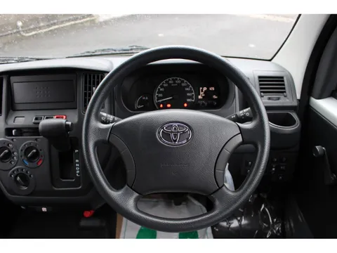 Toyota TownAce Van
