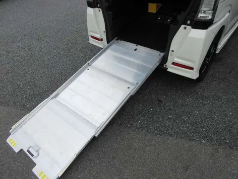 Honda N-BOX+