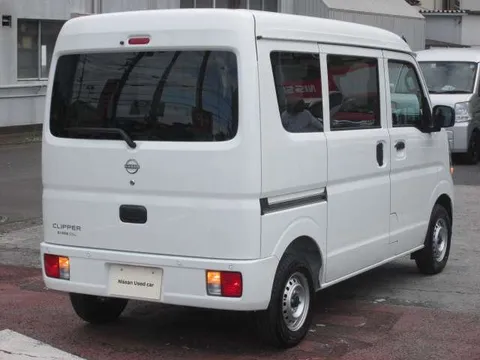 Nissan Clipper