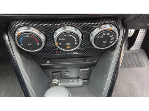 Mazda Mazda2 (Demio)