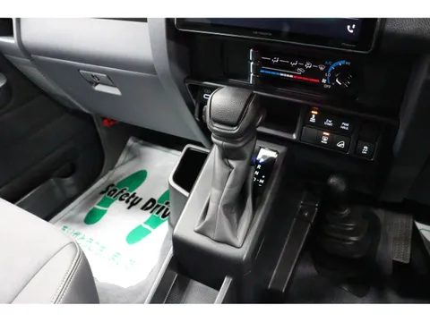 Toyota Land Cruiser 70