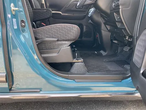 Suzuki Spacia Gear