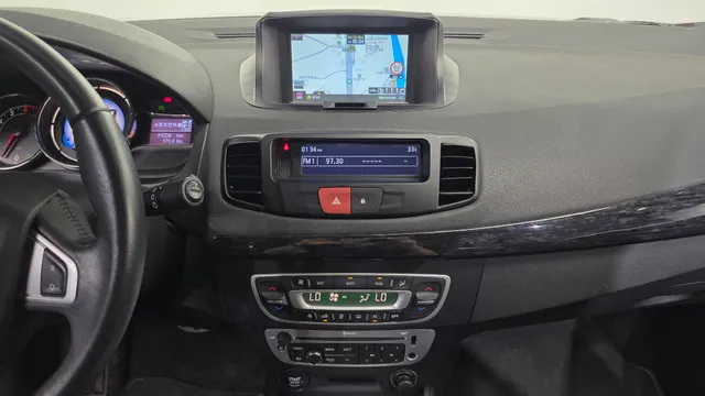 Renault SM3
