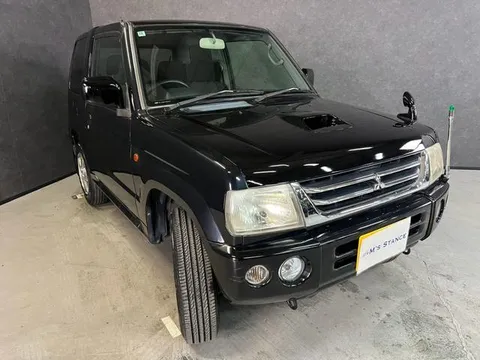 Mitsubishi Pajero Mini