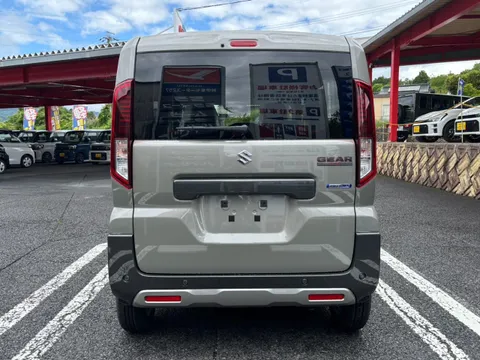Suzuki Spacia Gear