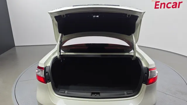 Renault SM3