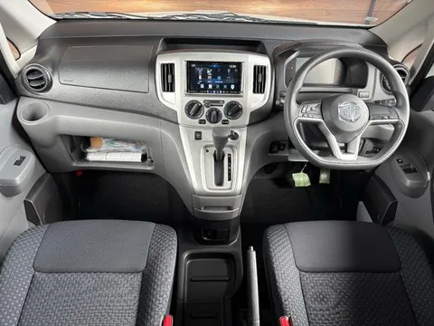 Nissan Vanette