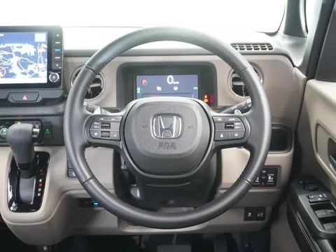 Honda N-BOX Joy