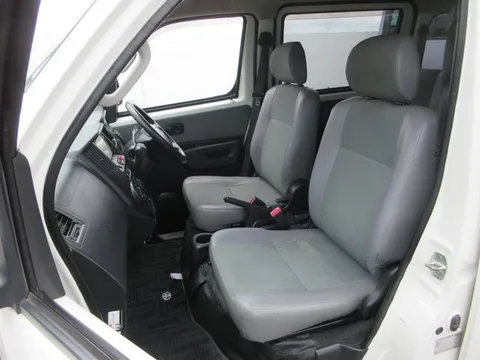 Toyota TownAce Van