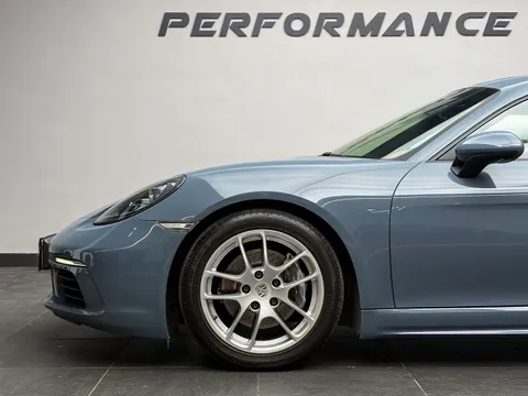 Porsche 718