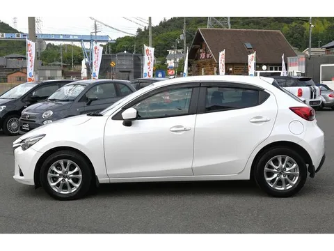 Mazda Mazda2 (Demio)