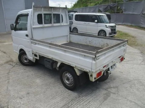 Mazda Scrum Truck