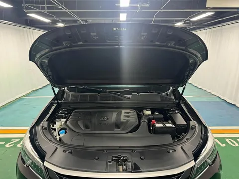 Changan CS85
