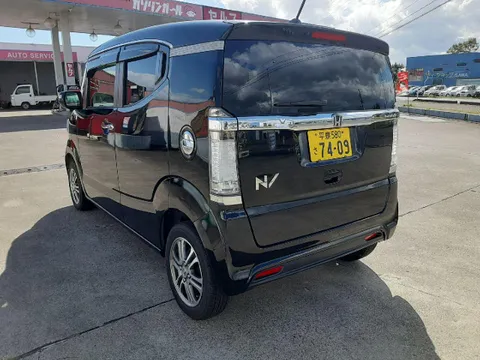 Honda N-BOX Slash
