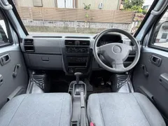 Mitsubishi Minicab Van