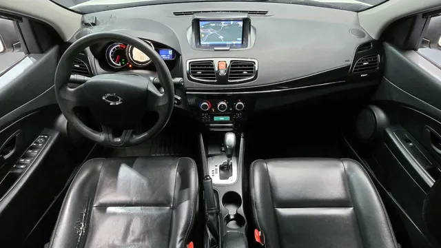 Renault SM3