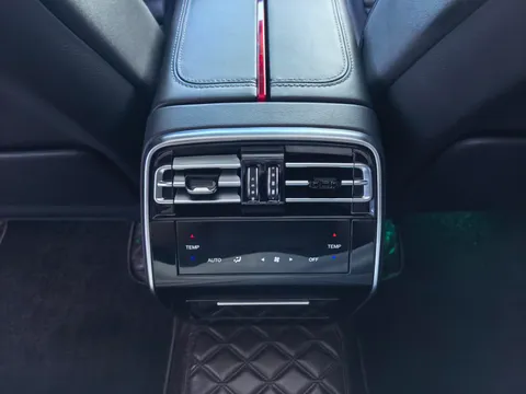 Hongqi H9